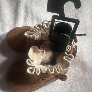 Wonder Nation Girls Boots Sz 6 Brown Tan Winter Cozy Lined